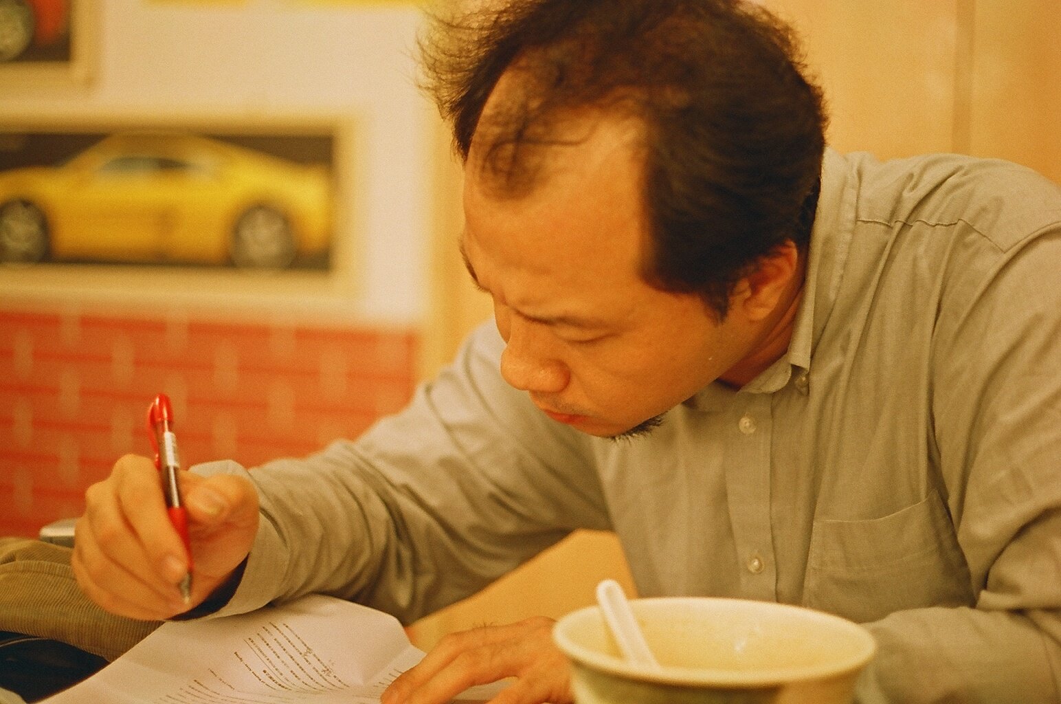 2002差點21離校的譜務人